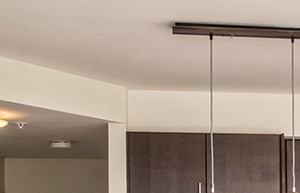 Large Kitchen at Verde Pointe, luxury apartments in the Clarendon neighborhood.